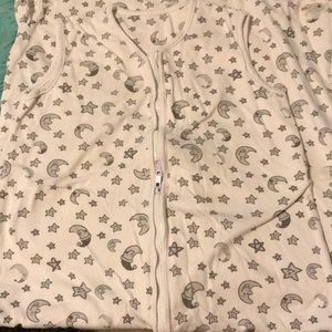 Lightweight sleeping bag